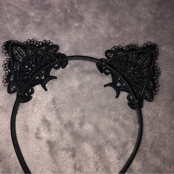Exquisite Sweet Lace Cat Ears Headband Black-Plastic Halloween Costume - Picture 3 of 7